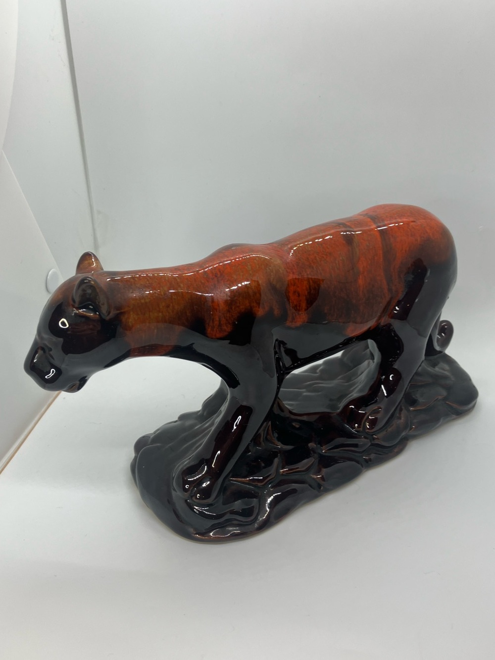 Vtg MCM Ceramic Cougar Panther Figurine Brown & Orange Drip Glaze Cat Figure - Picture 3 of 7